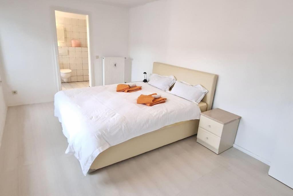 Luna City-Apartment 80Qm 2 Zimmer 2 Baeder 20Km Messe Airport Krefeld Eksteriør bilde